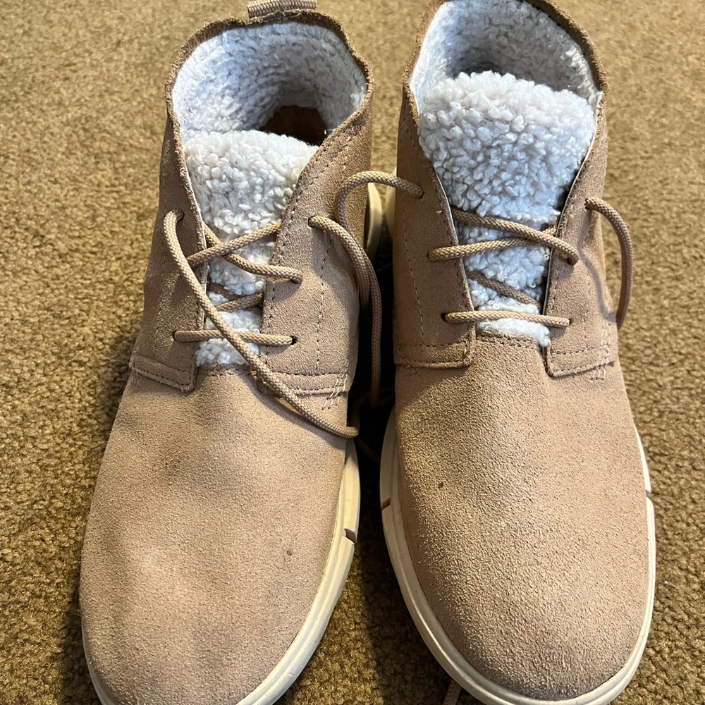 Women’s Sorel winter boots size 9, gently used